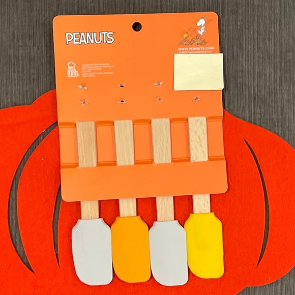 PEANUTS Thanksgiving Mini Spatula Set - Picture 4 of 5